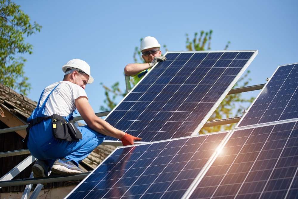 Mitos e verdades sobre energia solar: entenda as principais dúvidas do mercado